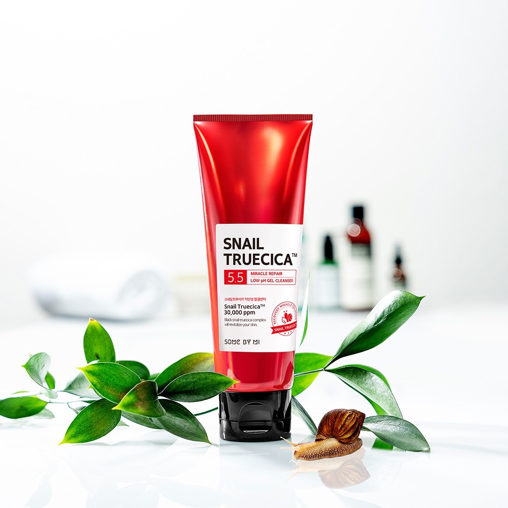 SOMEBYMI Snail Truecica™ Miracle Repair Low PH Gel Cleanser 100ml