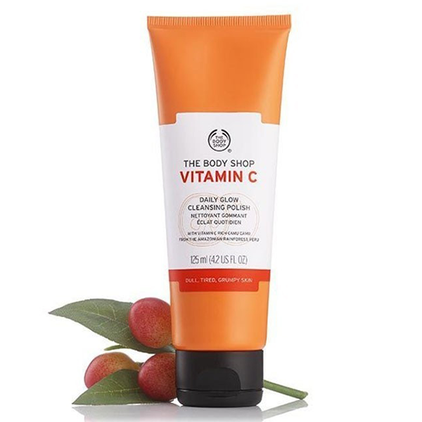 The Body Shop The Body Shop Vitamin C Daily Glow Clensing Polish Nettoyant Gommant Eclat Quotidien 125ml