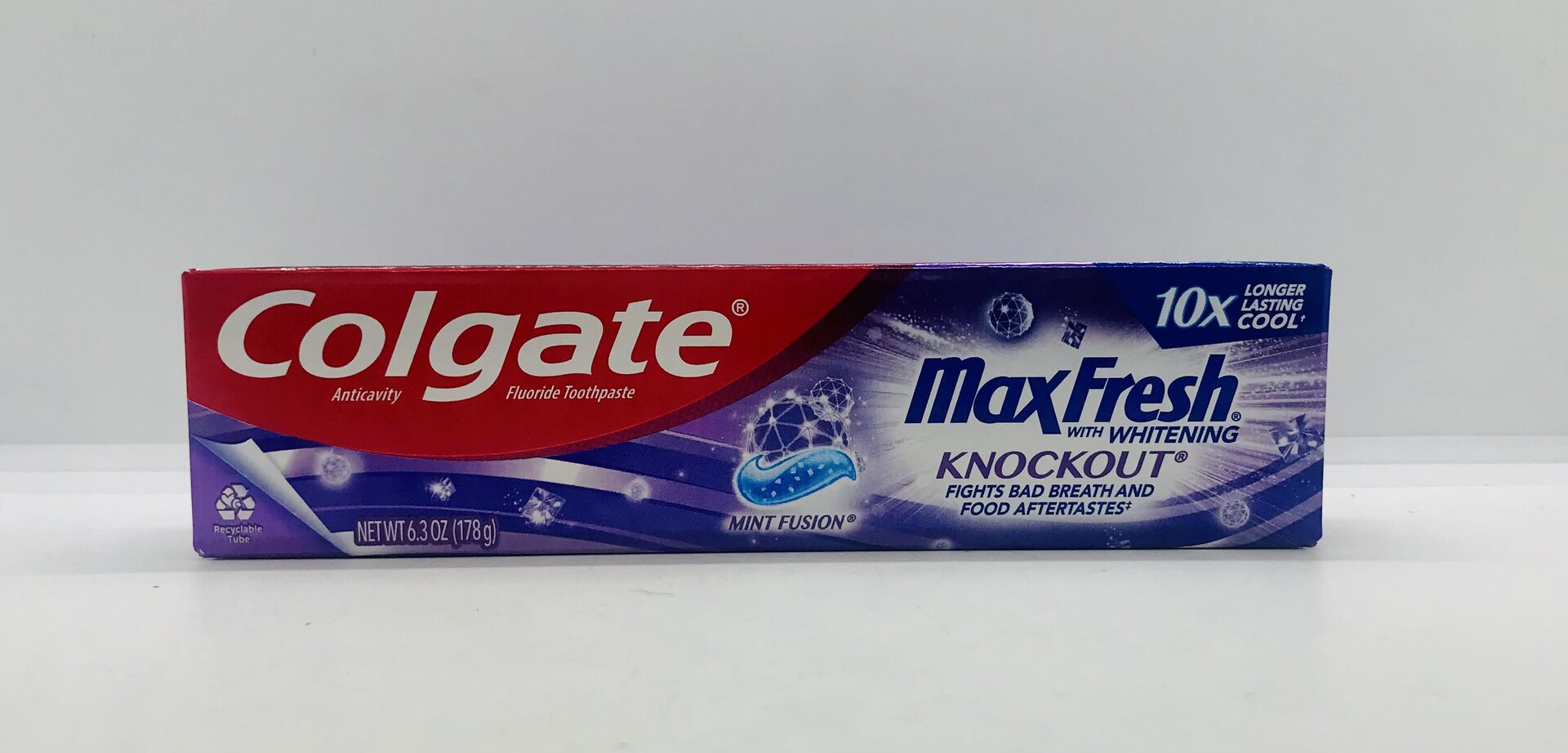 Colgate Max Fresh with Whitening Knock Out Mint Fusion Toothpaste, 2.5 oz