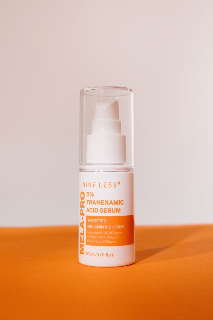 Nine-less-mela-pro-5-tranexamic-acid-serum-30ml